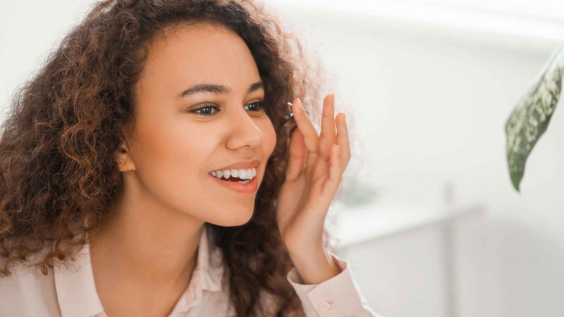 עדשות מגע היברידיות